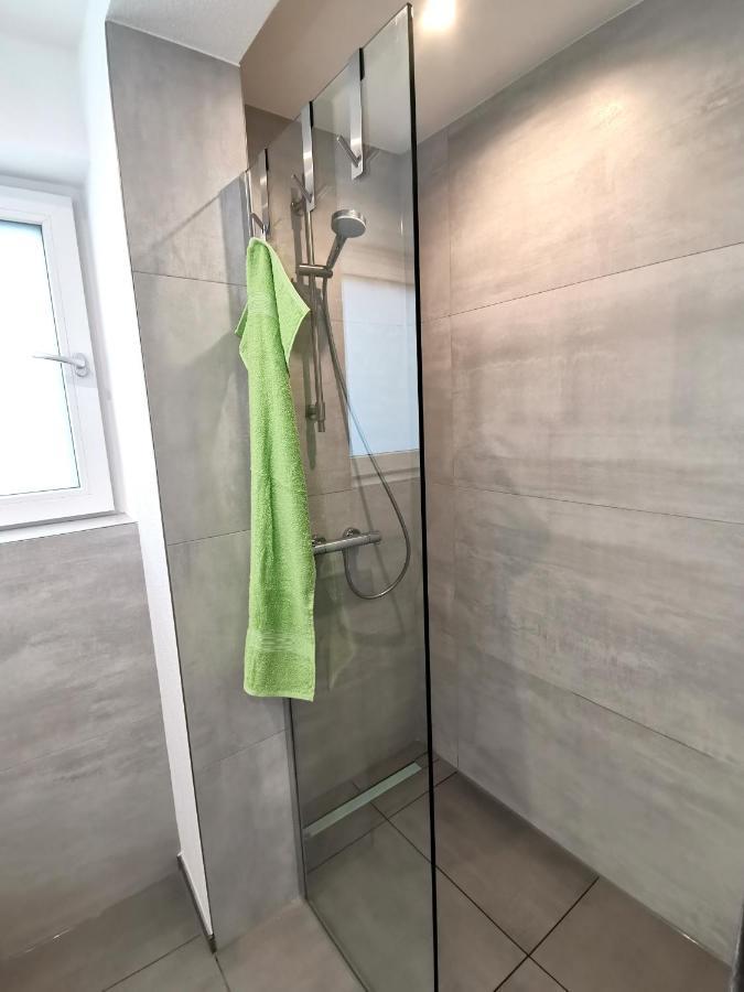 Moderne Ferienwohnung Gartenblick Amtzell エクステリア 写真