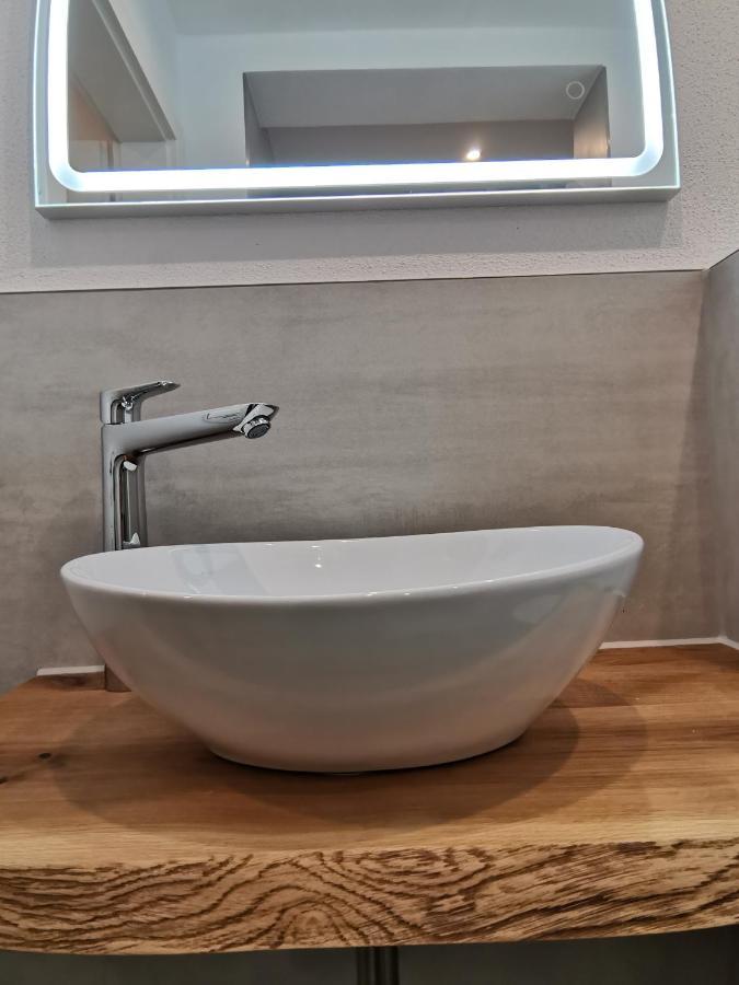 Moderne Ferienwohnung Gartenblick Amtzell エクステリア 写真